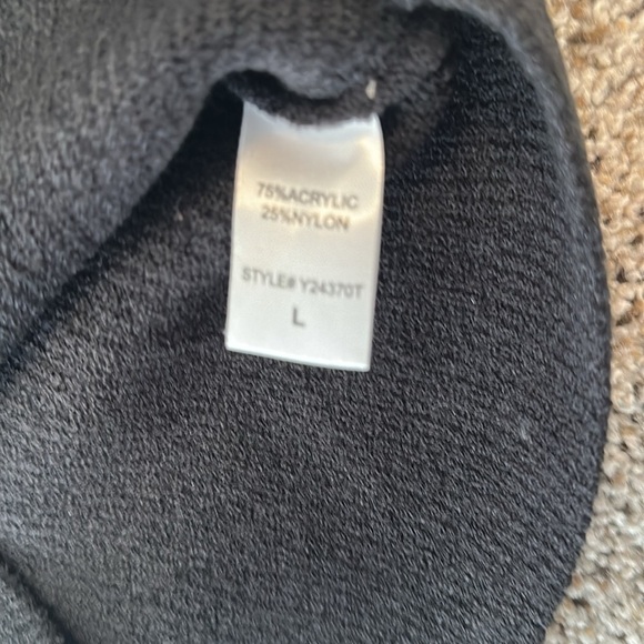 NWT TUCKERNUCK Black Knit Nicola Long Sleeve Off The Shoulder V Neck Top, Large - Picture 11 of 11